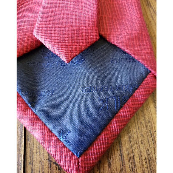 Bijoux Terner Red Solid Stitched 3" x 62" Long Silk Necktie Tie - Picture 4 of 7
